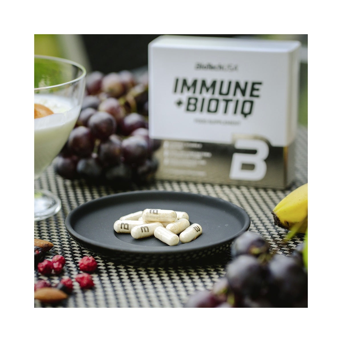 BioTechUSA Biotiq C – Probiotikum mit 4 Bakterienstämmen (10 Mrd. KBE) und 40 mg Vitamin C, 36 Kapseln mit Gelatinekapsel